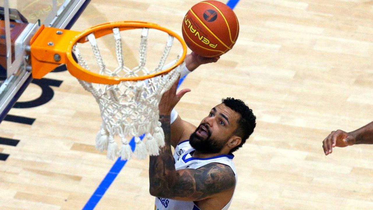 Wesley Castro é o novo jogador do Sesi Franca Basquete