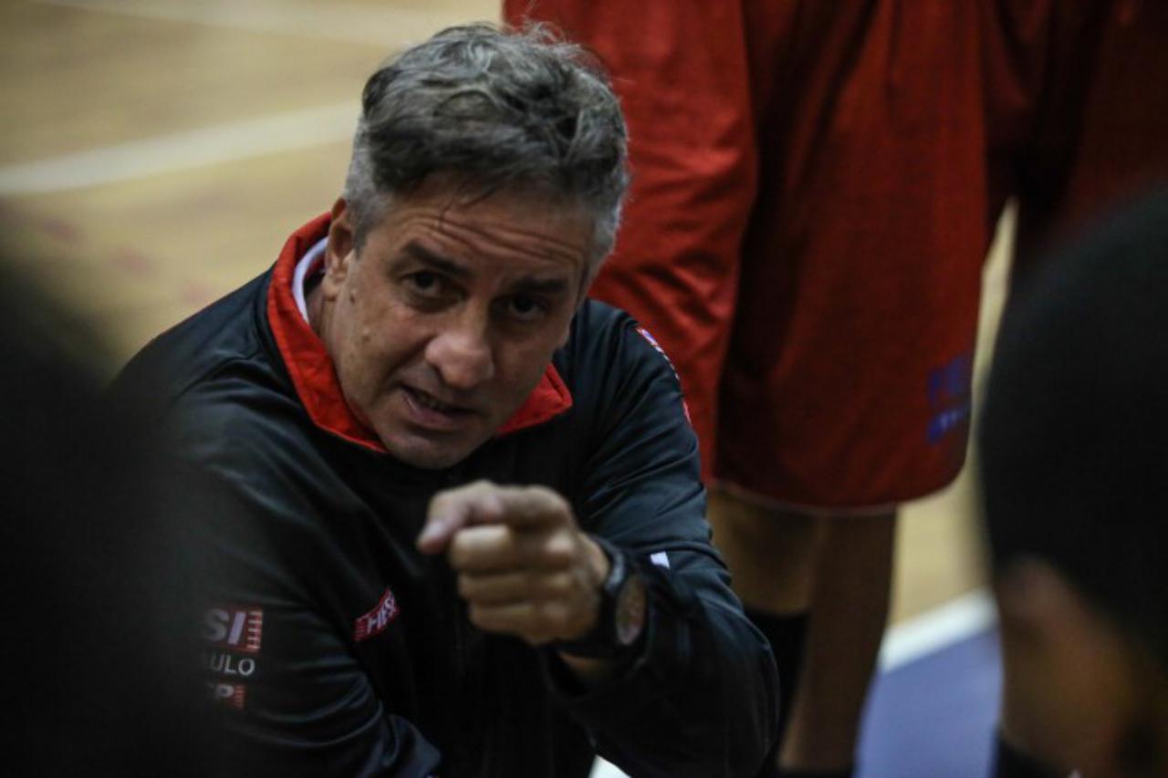 SESI-SP/Franca Basquete sub-19 supera Mogi das Cruzes