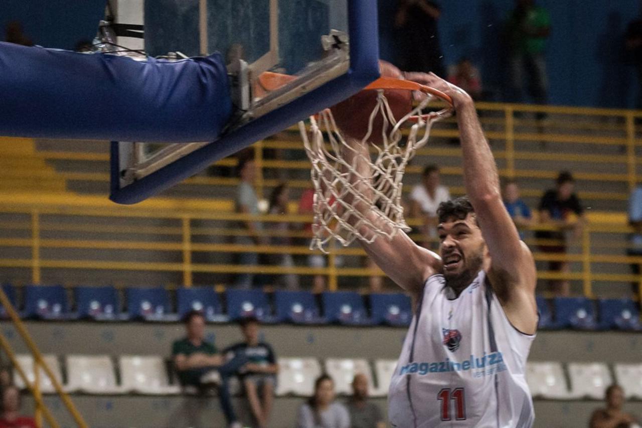 Fora de casa, Franca Basquete enfrenta LSB