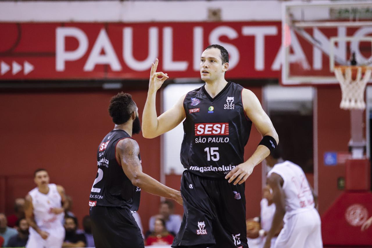 Em São Paulo, Sesi Franca Basquete derrota Paulistano