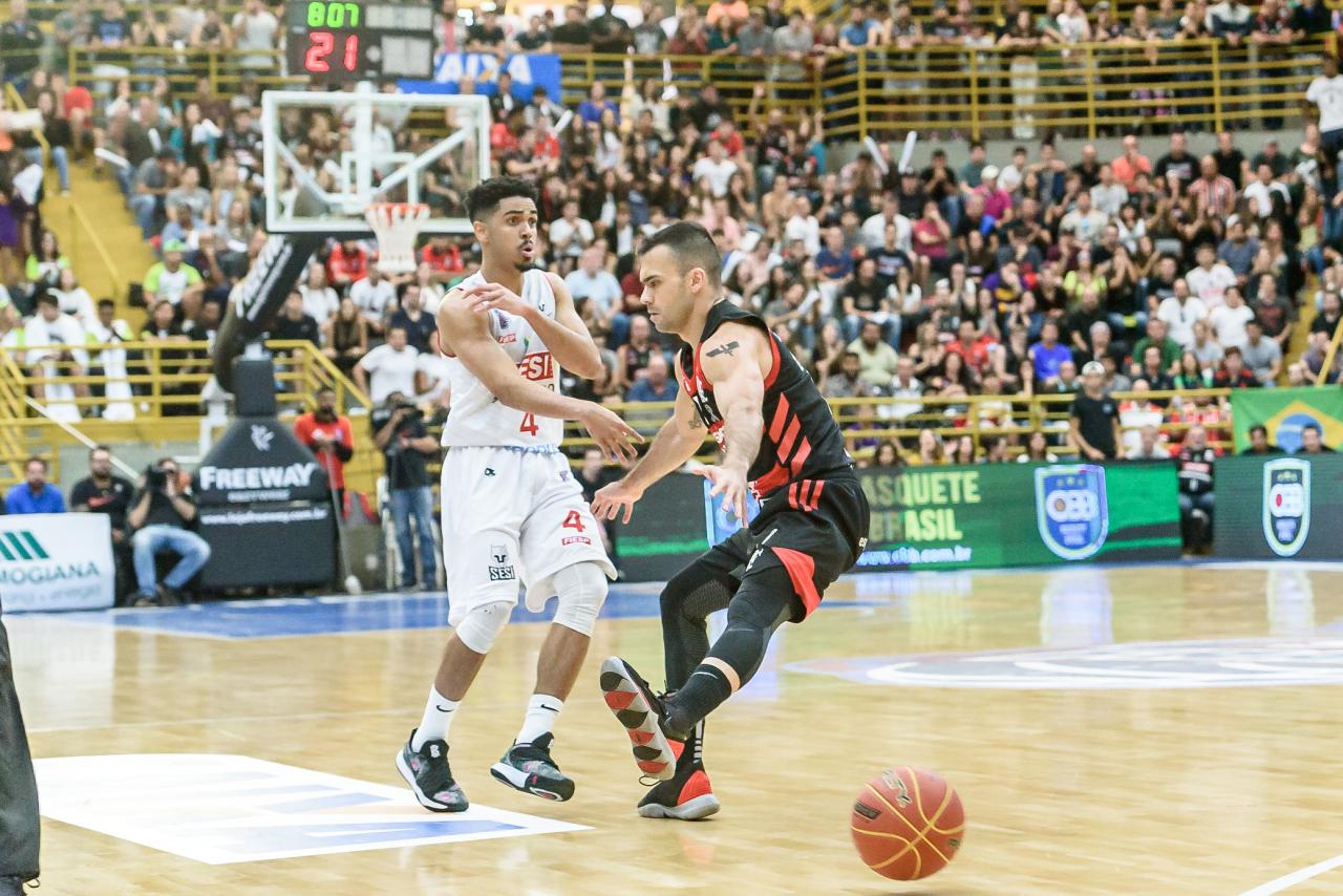 Sesi Franca vence Flamengo e lidera final por dois a um