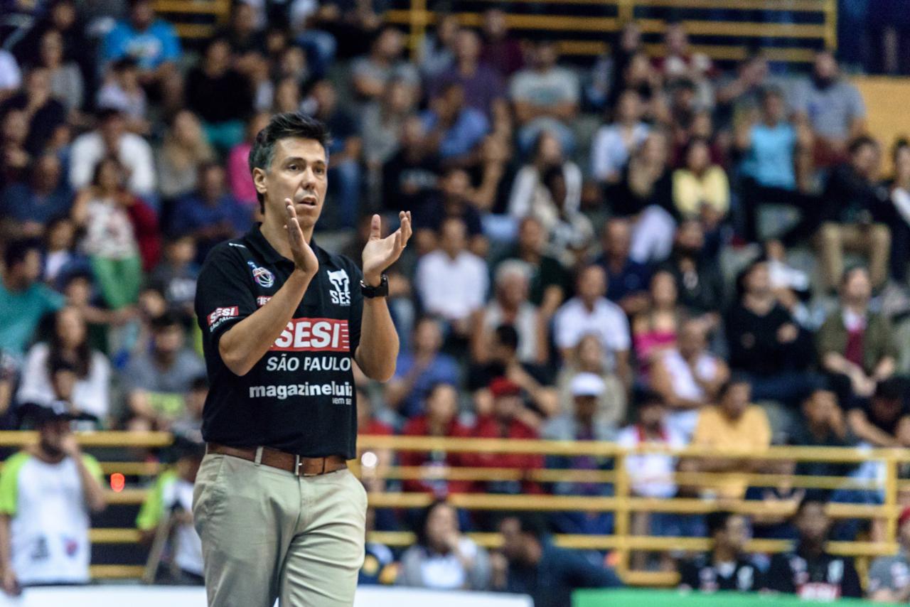 No Rio de Janeiro, Sesi Franca Basquete enfrenta Vasco