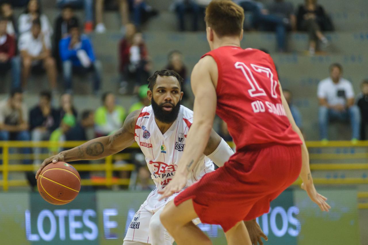 Sesi Franca Basquete derrota Paulistano por 16 pontos de diferença