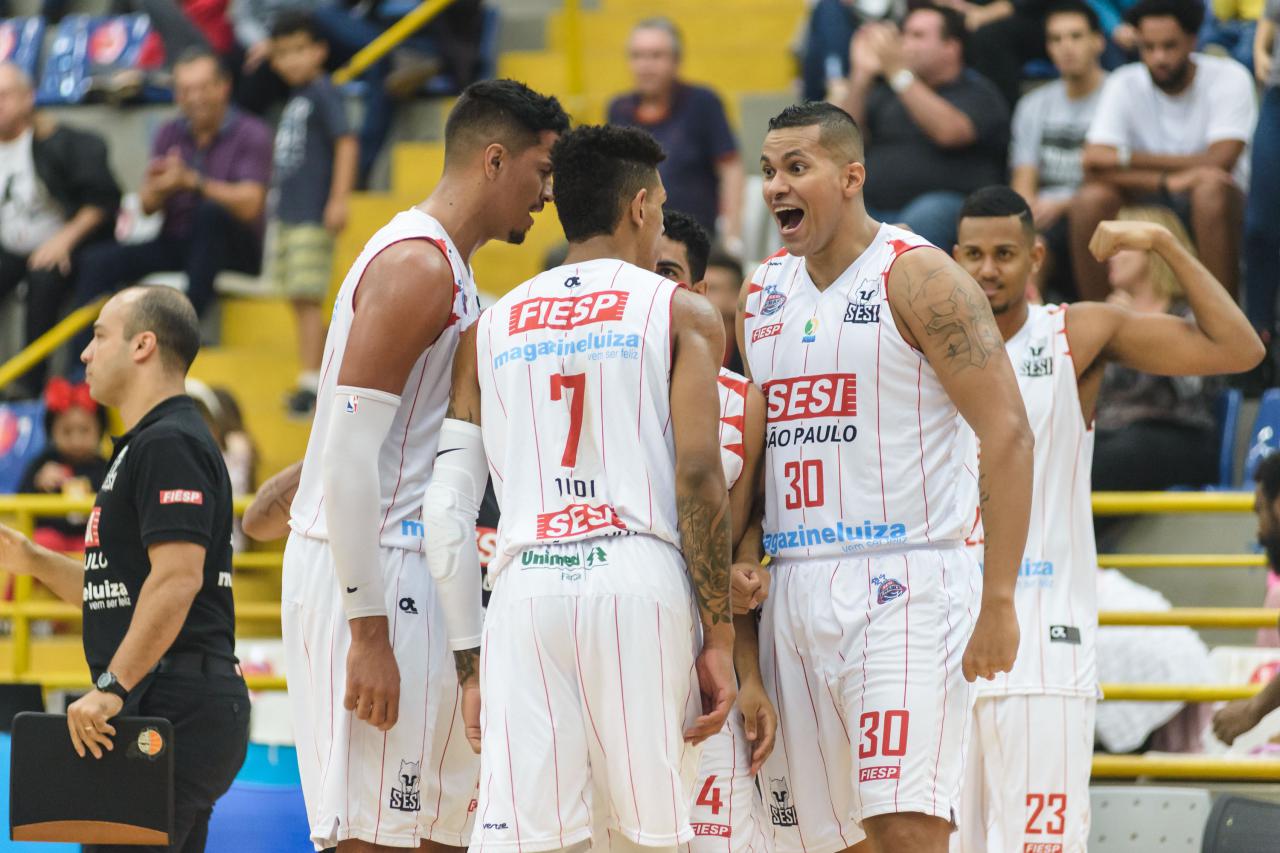 Sesi Franca vence Joinville e garante liderança no 1° turno do NBB