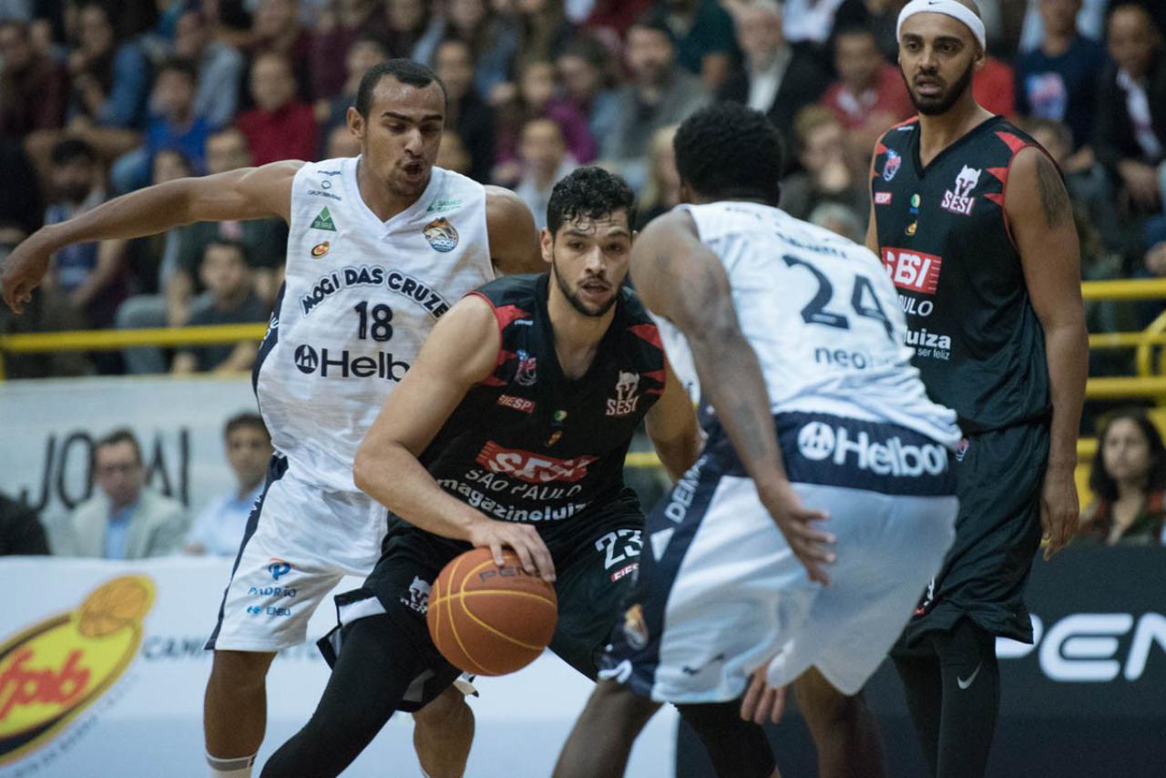 Buscando a décima primeira vitória no Paulista, Sesi Franca Basquete vai a Mogi das Cruzes