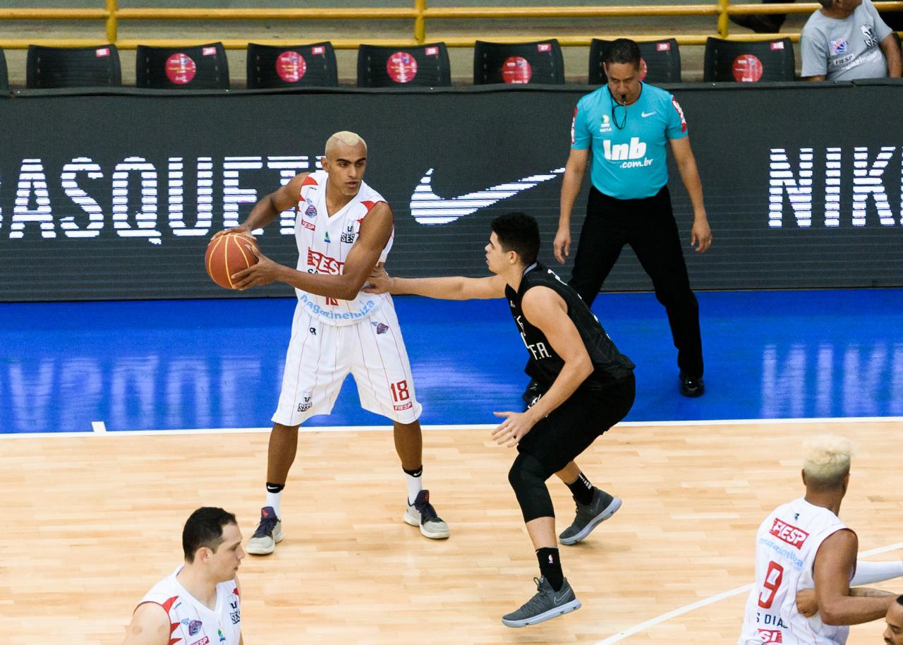 Em duelo acirrado, Sesi Franca Basquete é superado pelo Botafogo