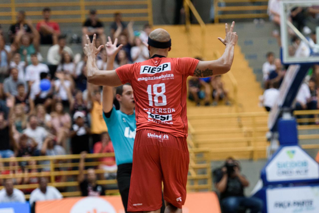 Em dia histórico, Sesi Franca Basquete supera Vasco por 32 pontos de diferença