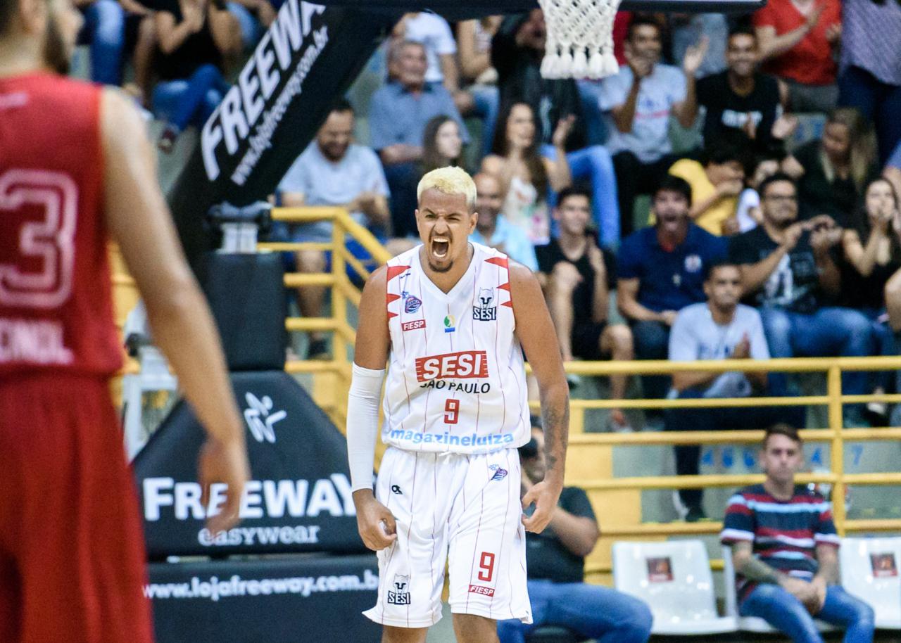 Sesi Franca Basquete vence Paulistano e está na final do Super 8